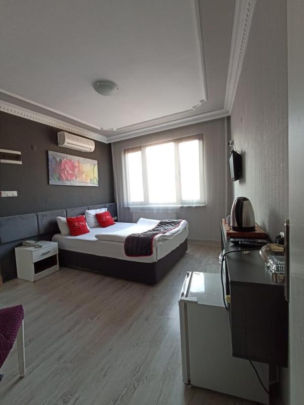 Adali Hotel & Suites Бурса Стая снимка